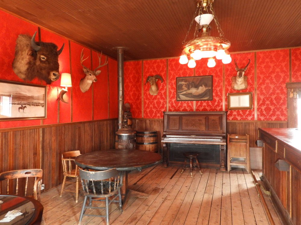 SD 2 LAKOTA & ECLIPSE 2071 032